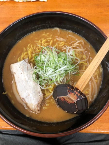 「越後らーめん(辛味噌)」@らーめん信玄 南6条店の写真