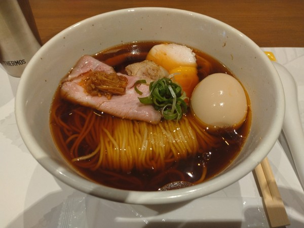 「熟成醤油そば¥1100+味玉¥120-」@中華そば とちの葉の写真