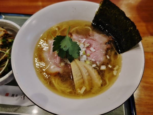 「鶏そば塩」@麺匠 清兵衛 下赤坂店の写真