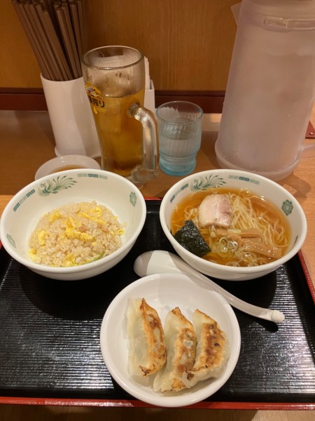 「ラ・チャ・餃セット　ウーロンハイ」@日高屋 雑色駅前店の写真