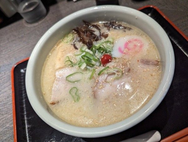 「塩ラーメン」@らーめん山頭火 旭川本店の写真