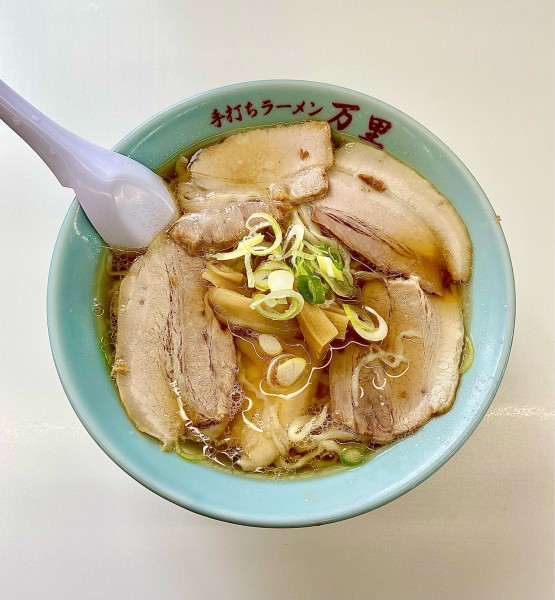 「チャーシューメン」@手打ちラーメン 万里の写真