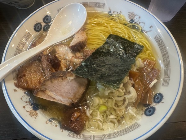 「蛤出汁の塩ラーメン」@えーちゃん食堂の写真