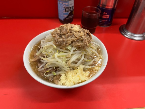 「小豚麺半分ニンニクアブラ」@ラーメン二郎 松戸駅前店の写真
