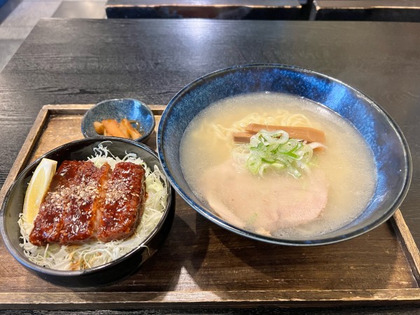 「塩ラーメン（贅沢ランチ）」@蔵一の写真