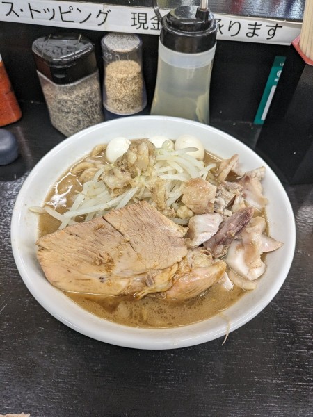 「国産豚ミニ150g野菜少なめ、アブラ普通、ニンニク抜き、肉カス」@豚仙人 天王町店の写真