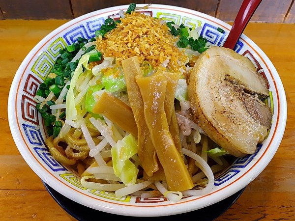 「混ぜそば 醤油」@麺屋 登夢道 茅ヶ崎本店の写真