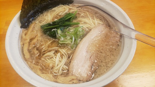 「背脂醤油」@麺処 諭吉 筑西玉戸店の写真