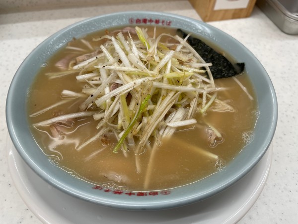 「ネギラーメン」@白濁中華そば・つけ中華 バラそば屋 中野本店の写真