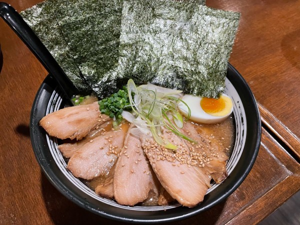 「特製醤油チャーシューメン」@麺や 鶏恵 ときわ店の写真