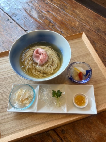 「8月限定　冷やし塩そば」@中華そば 丸慶の写真