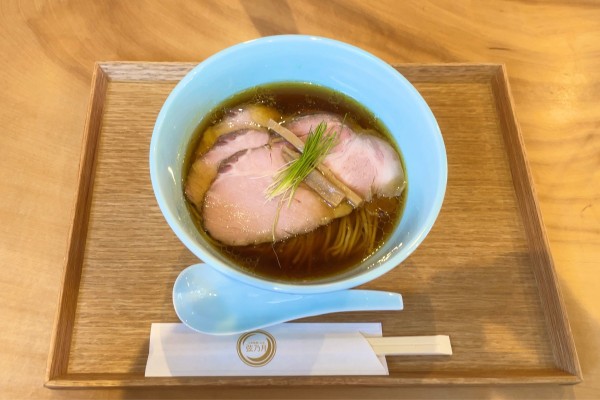 「限定 比内地鶏2段仕込みとTOKYOX」@自家製麺と定食 弦乃月の写真