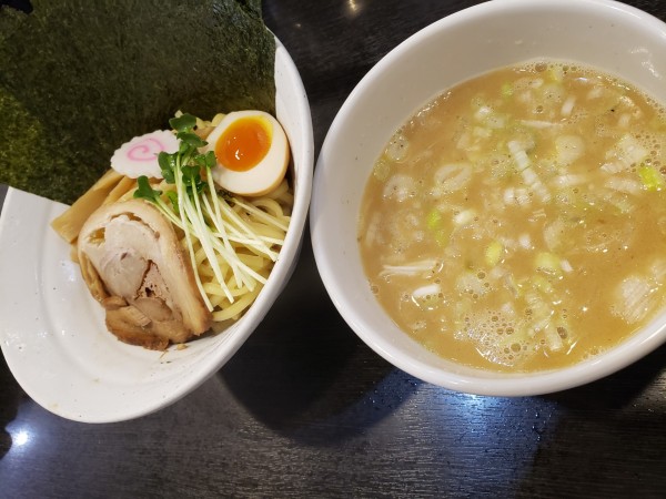 「魚介豚骨つけ麺+海苔」@松壱家 藤沢本店の写真