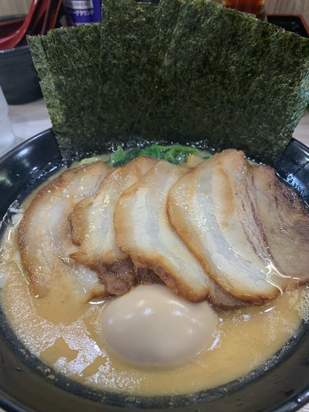 「醤油豚骨(全部のせ)」@金壱家の写真