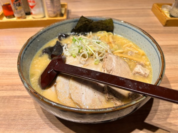 「味噌チャーシュー麺」@白樺山荘 北海道ラーメン道場店の写真