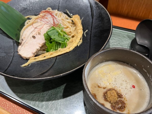 「桜島純鶏つけsoba」@三代目 晴レル屋の写真