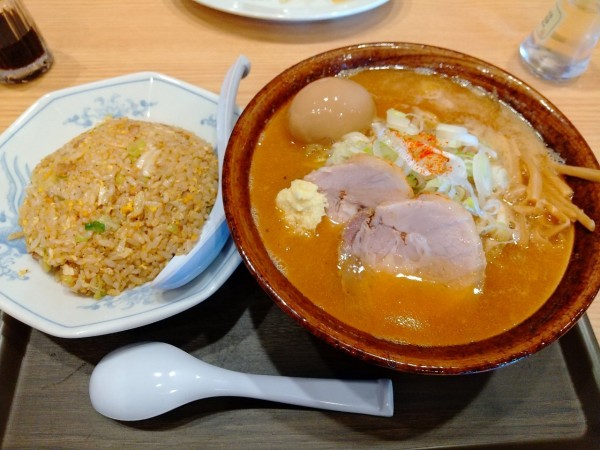 「特製味噌ラーメン　1040円」@舎鈴 熊谷店の写真