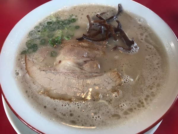 「長浜ラーメン バリカタ」@長浜ラーメン 松吉の写真