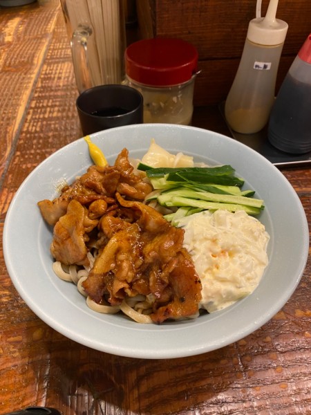 「すごい冷やし中華(300g)」@立川マシマシの写真