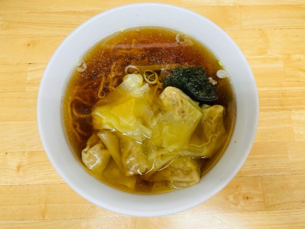 「ワンタンメン(¥810)」@谷ラーメンの写真
