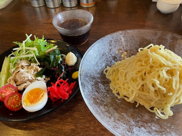 「鶏恵 冷やし中華」@麺や 鶏恵 ときわ店の写真
