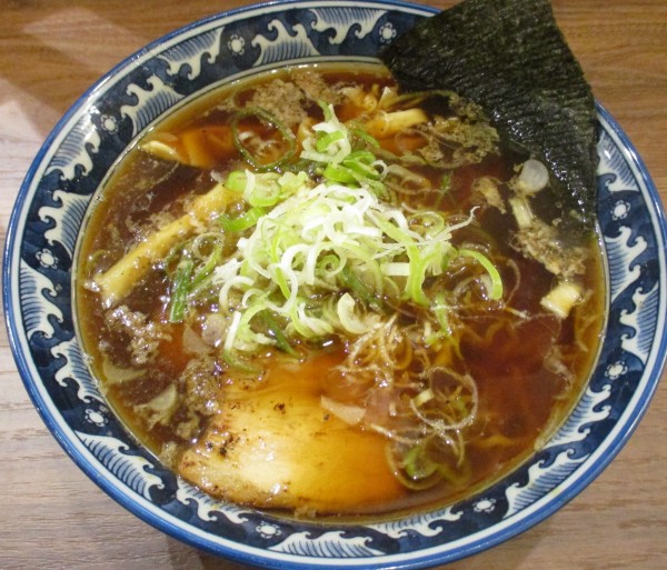「中華そば　800円」@麺屋しらかわ はなれ中板橋店の写真
