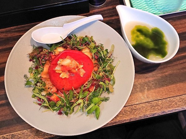 「トマトとモモを使用した冷たいカッペリーニ的限定」@稲荷屋の写真