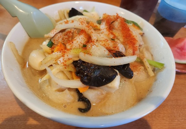 「大蒜らーめん ニンニク増し」@宝来軒 三代目の写真