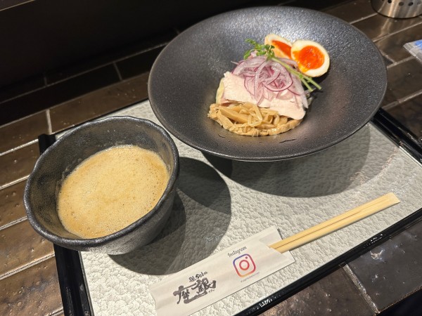 「煮干しつけsoba」@鶏soba 座銀 三ノ宮店の写真