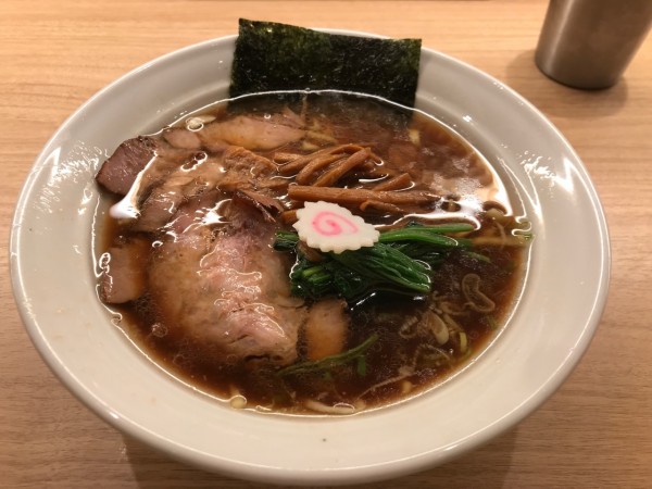「醤油ラーメン並」@長岡食堂 東京ラーメン横丁店の写真