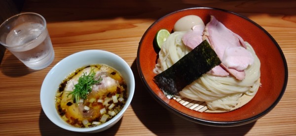 「つけ麺+特製トッピング」@らぁめん鴇の写真