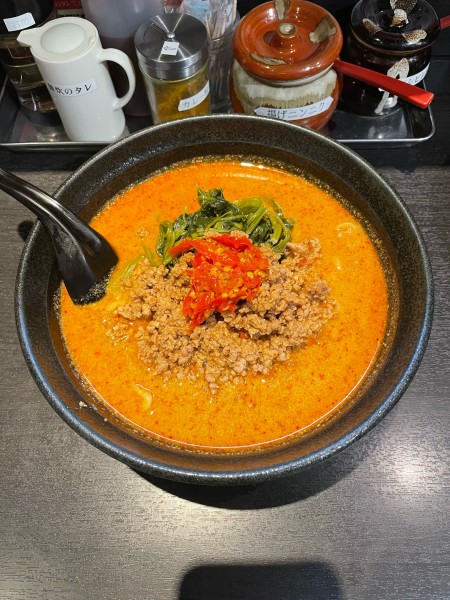 「地獄の担担麺　10辛(950円)」@地獄の担担麺 天竜 トツカーナモール店の写真