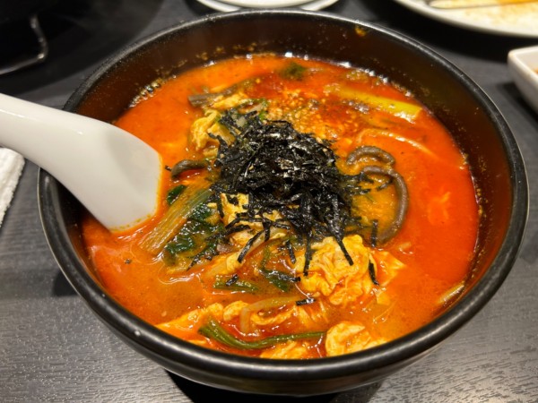 「テグタンラーメン1045円+他いろいろ」@永翔苑 はなれの写真