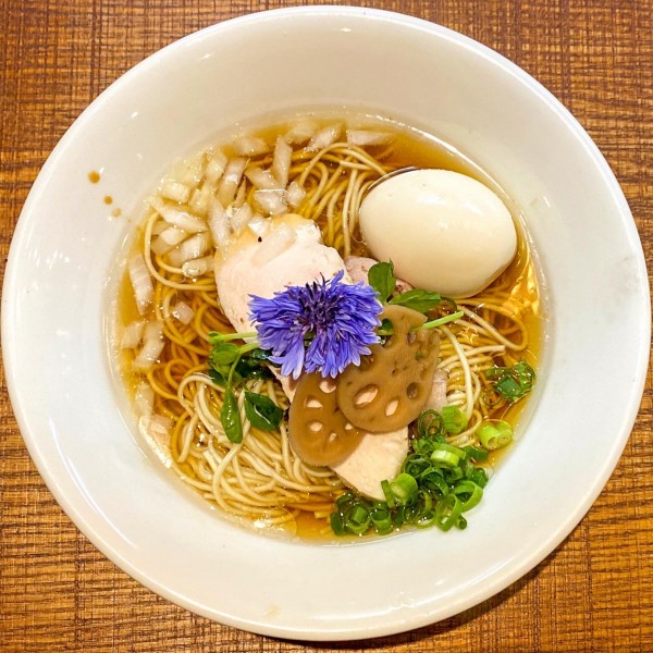 「松茸と水 不二の特製盛 ¥1,350」@論露に不二の写真