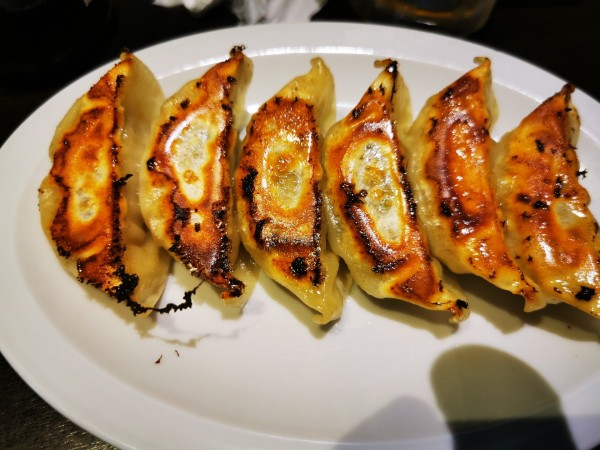 「餃子」@濃厚とんこつラーメン 壱角堂 池袋西口店の写真