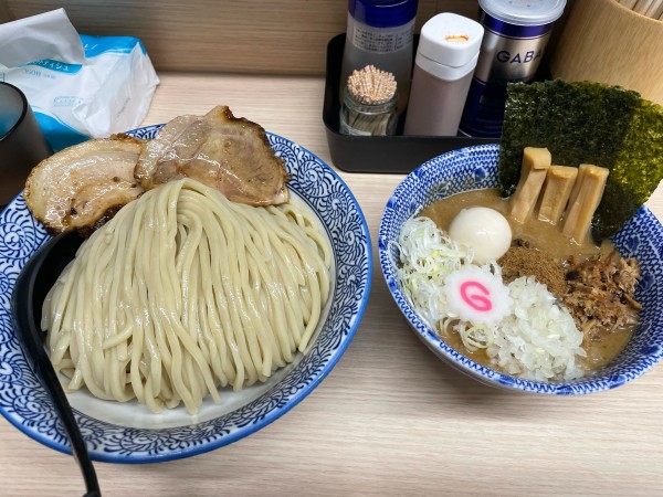 「つけめん（大）＋特製トッピング」@狼煙 大宮店の写真