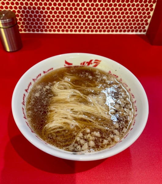 「ネイキッド（600円）」@スター☆ラーメンの写真