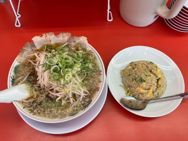 「特製醤油ラーメン770円＋もやしトッピング110円」@ラーメン魁力屋 鶴川店の写真