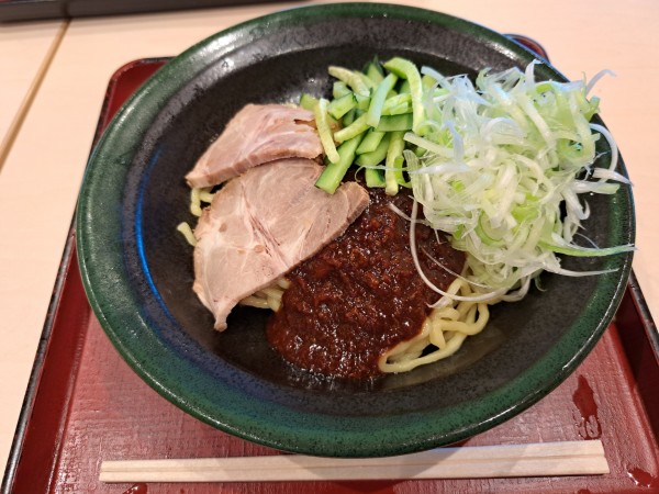 「汁なし担々麺」@常陸乃国かぐや姫 道の駅ひたちおおた店の写真