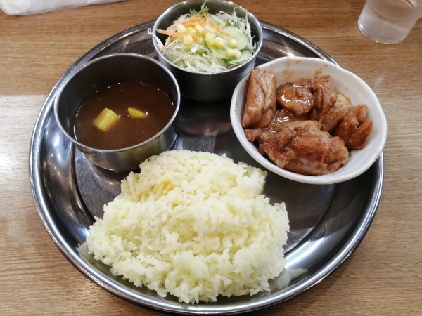 「チキンムガール　中辛　1100円」@カレーの店 ガン爺の写真