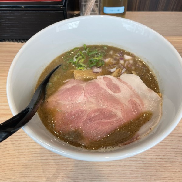 「煮干鶏白湯ラーメン」@小杉らぁめん 夢番地の写真