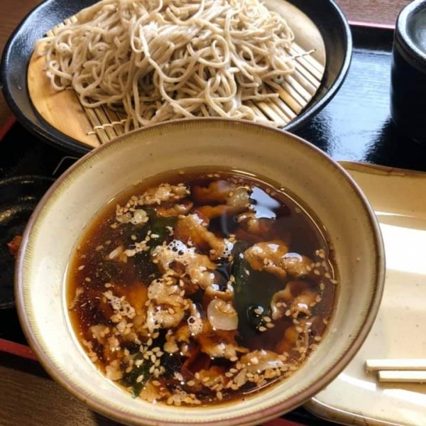 「肉そば」@そば処 小木曽製粉所 イオンモール高崎店の写真