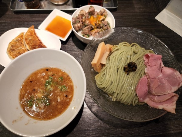 「昆布水つけ麺など」@中華そば 十目一八食堂の写真