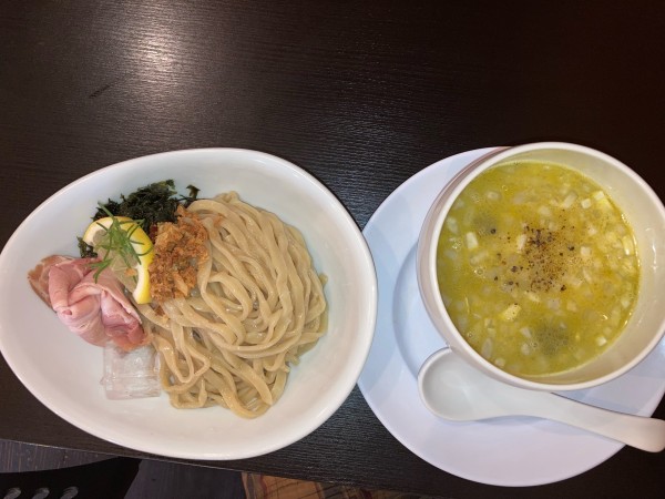 「牡蠣白湯つけそば」@らーめん コットンポットの写真