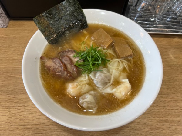 「ミックスワンタンメン」@支那ソバ きたがわの写真