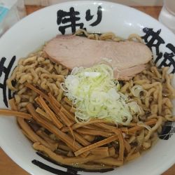 中華そば並(800円)
