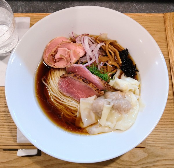 「夏アジ煮干の冷やし醤油【限定】＋ワンタン(3個)」@RAMEN MATSUIの写真