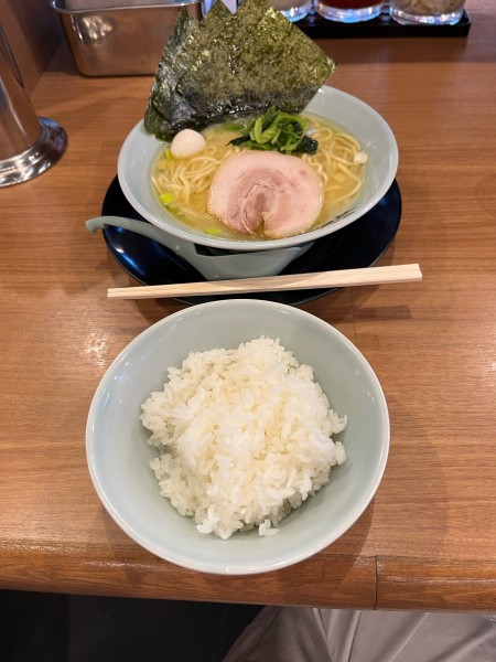 「豚骨塩」@町田商店 大垣店の写真