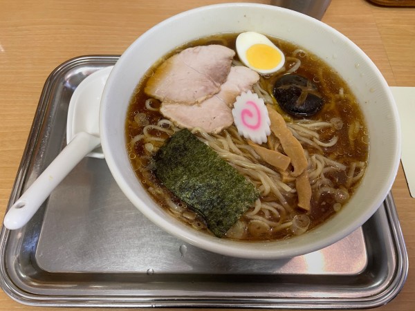 「冷製煮干しそば（大盛）」@大宮大勝軒の写真