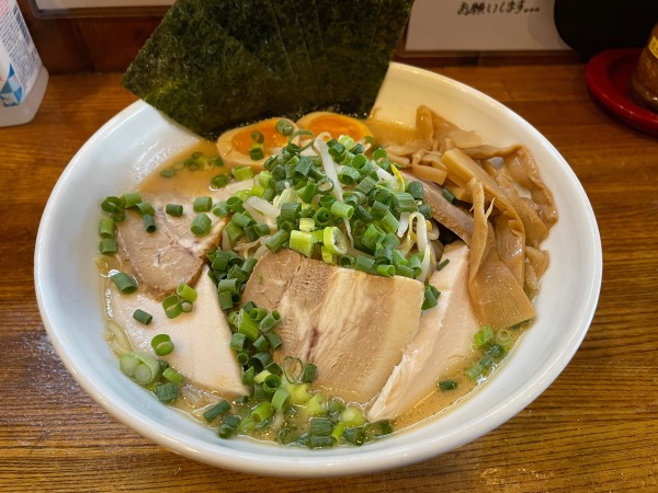 「特製らぁめん」@RAMEN KAGURAの写真